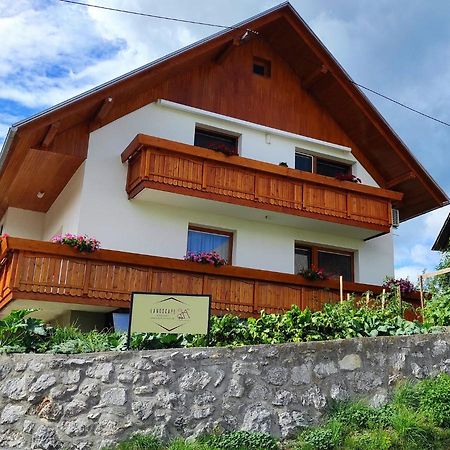 Apartment Landscape - New Modern Apartment Near Bled زغورنجي المظهر الخارجي الصورة