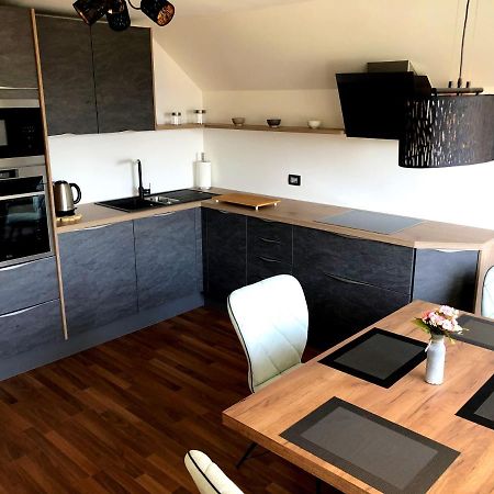 Apartment Landscape - New Modern Apartment Near Bled زغورنجي المظهر الخارجي الصورة
