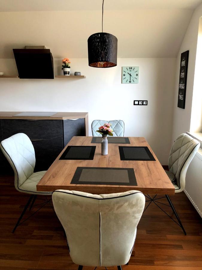 Apartment Landscape - New Modern Apartment Near Bled زغورنجي المظهر الخارجي الصورة