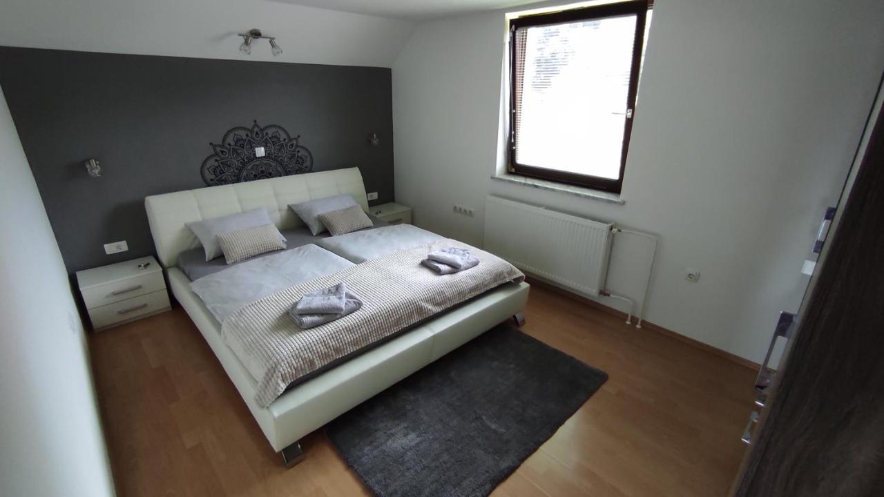 Apartment Landscape - New Modern Apartment Near Bled زغورنجي المظهر الخارجي الصورة