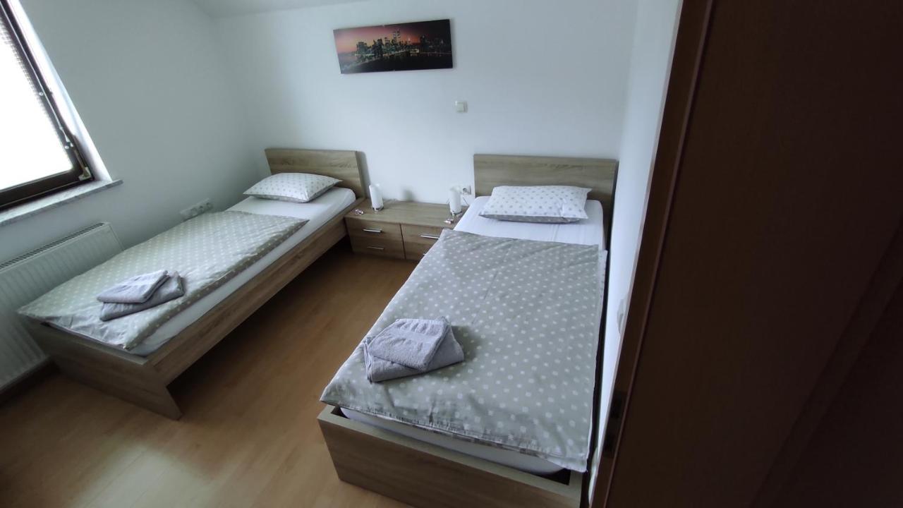 Apartment Landscape - New Modern Apartment Near Bled زغورنجي المظهر الخارجي الصورة